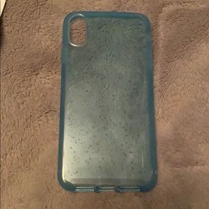 iPhone XS Max tech21 blue case